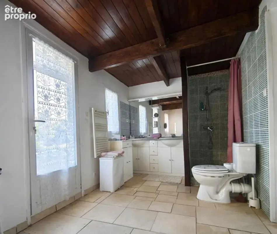 Maison de caractère  - Forges les Eaux - Terrain de 10 600 m² - photo 9