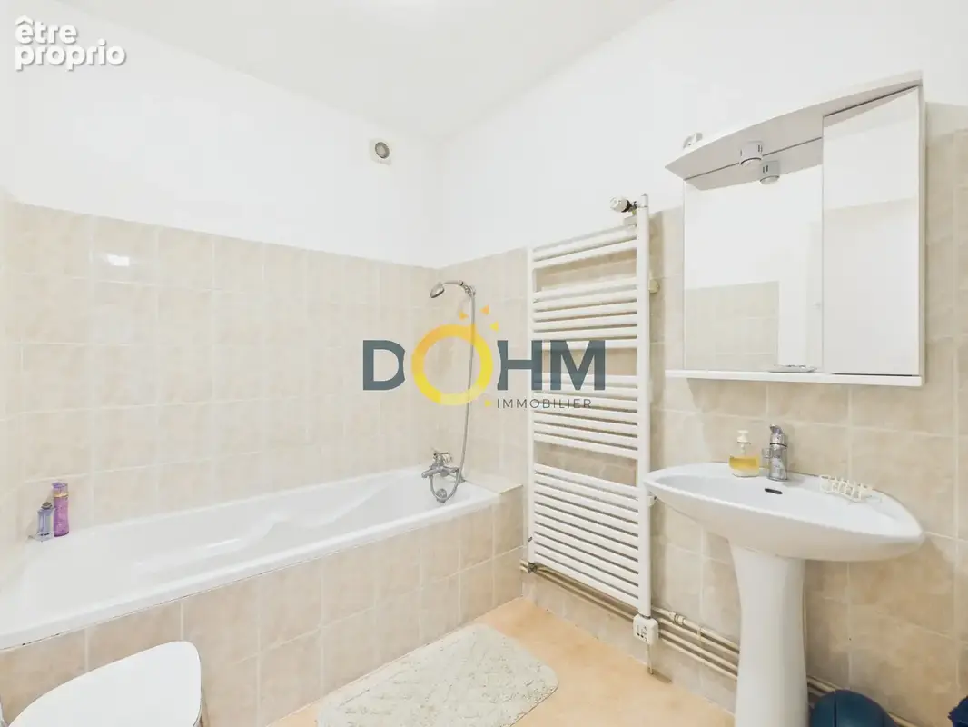 Corps de ferme à rénover   125 m2 habitables   2 475 m2 de terrain - photo 17