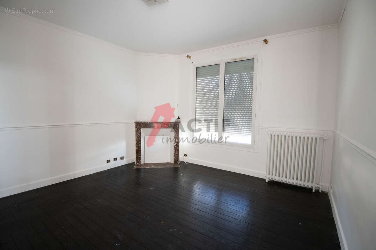 Maison à CORBEIL-ESSONNES