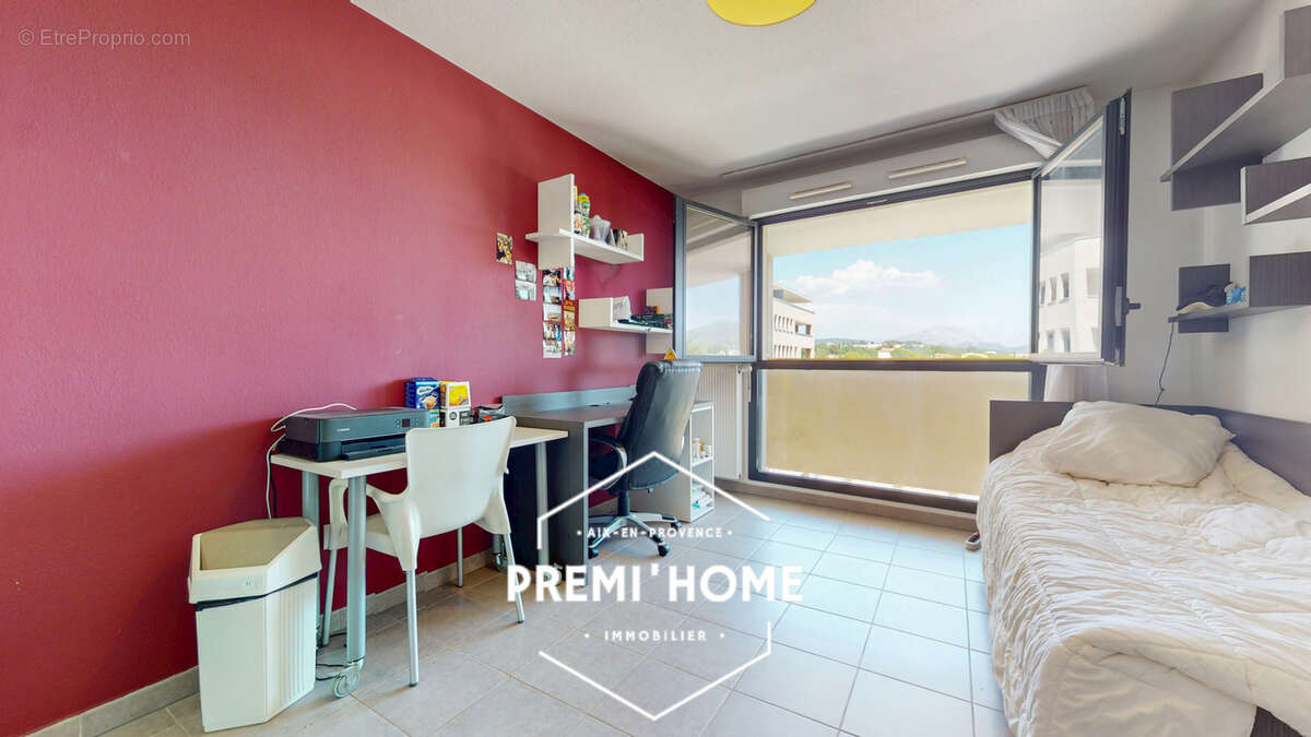 A vendre studio lmnp aix la nativite - photo 5