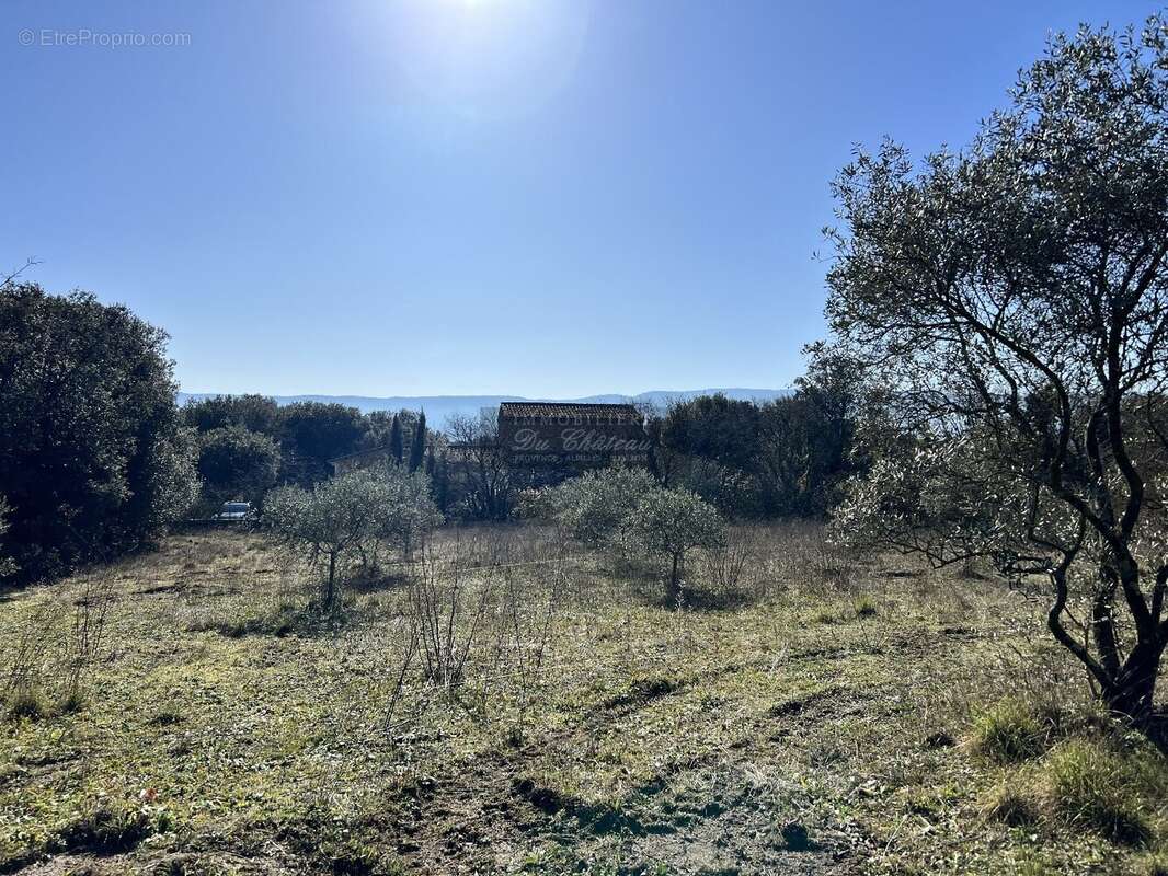 Terrain à GORDES