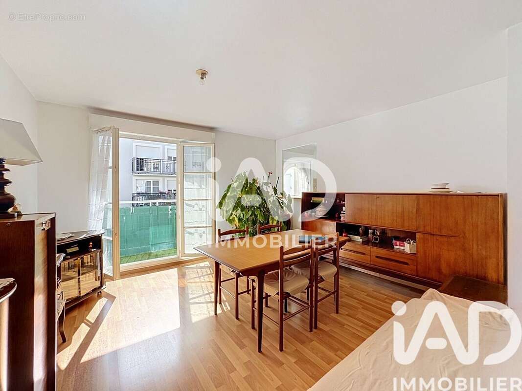 Photo 5 - Appartement à CORBEIL-ESSONNES