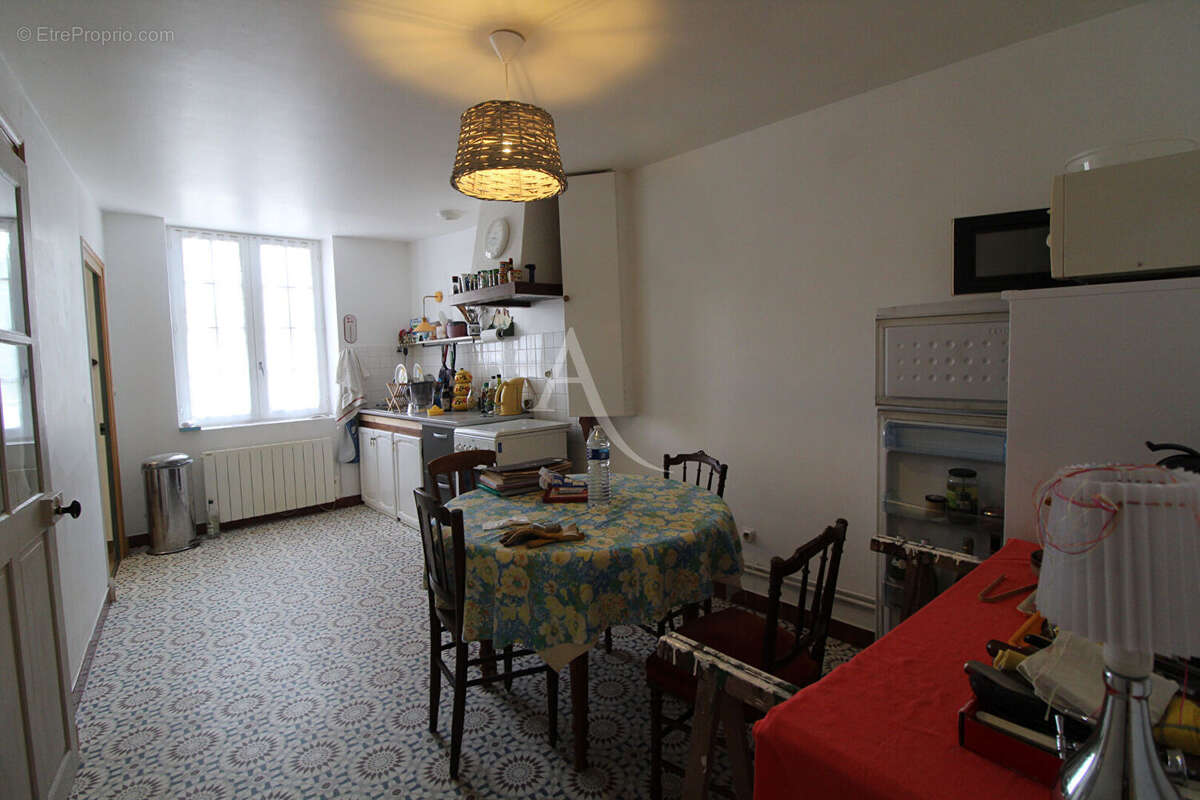 Maison à HUISSEAU-SUR-COSSON
