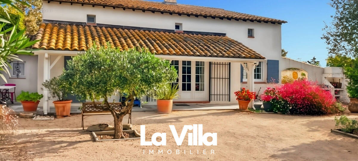 Maison à SAINTES-MARIES-DE-LA-MER