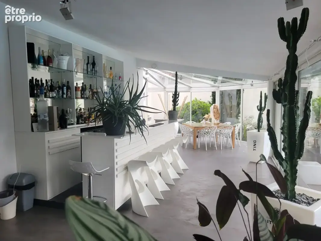 Maison 8 pièces 258 m² à vendre à Villiers-Adam (95840) - photo 4
