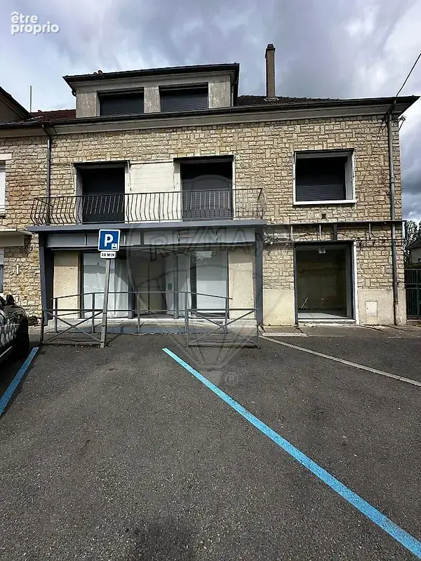 Autre à NEVERS