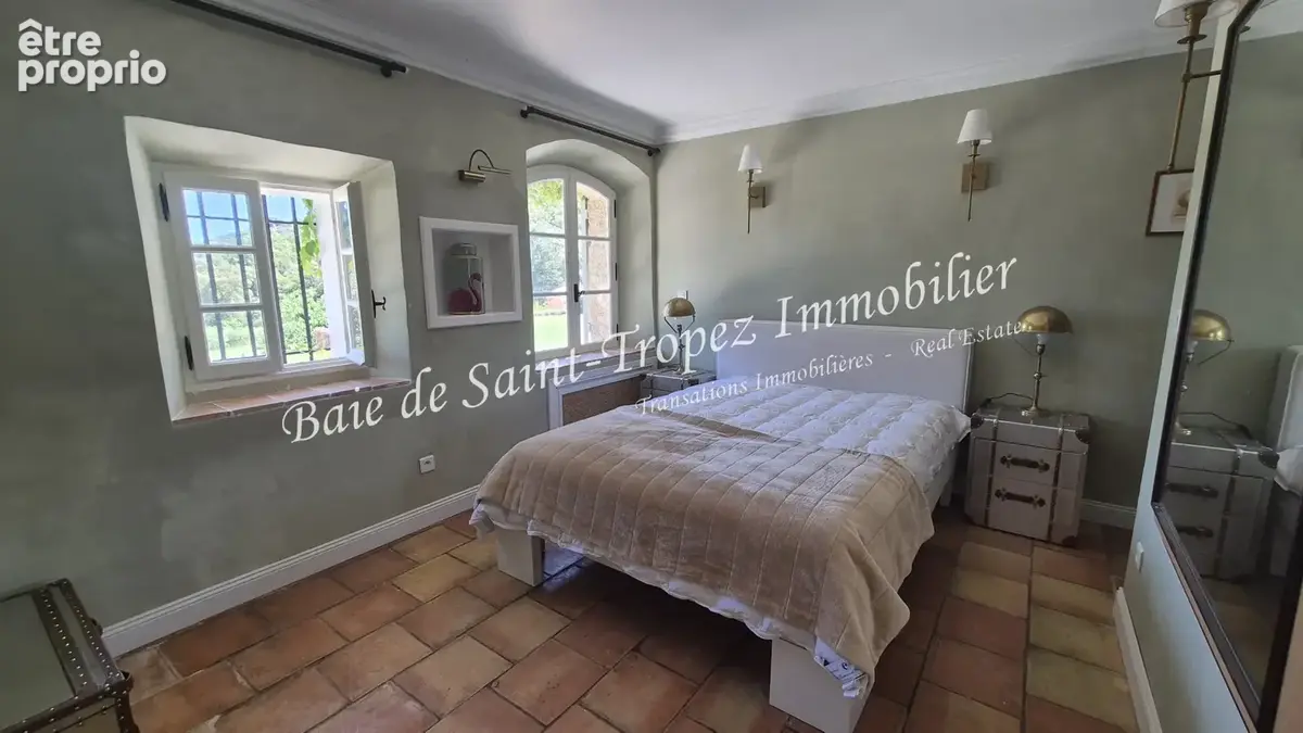 Villa avec piscine sur plus d'un hectare à 4km de la mer - photo 17