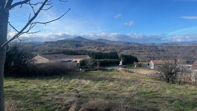 Terrain à PREAUX