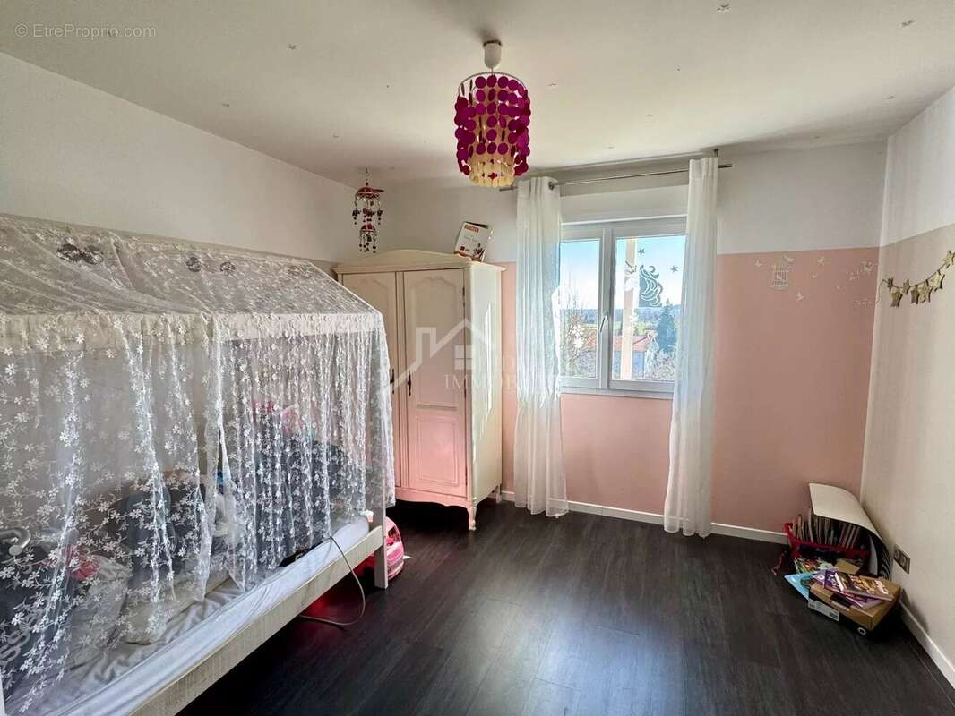 Maison à JEZAINVILLE