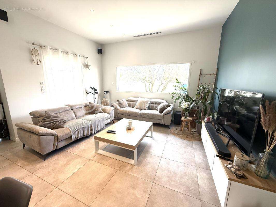 Maison 5 pièces piscine secteur VIGNERAIE - photo 4