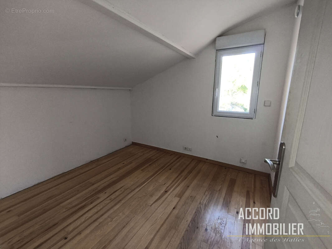 Maison- 84 m2 avec garage et jardin- beziers - photo 15