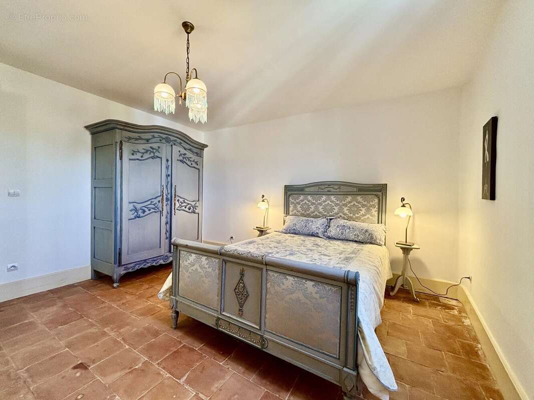 Maison à OLONZAC