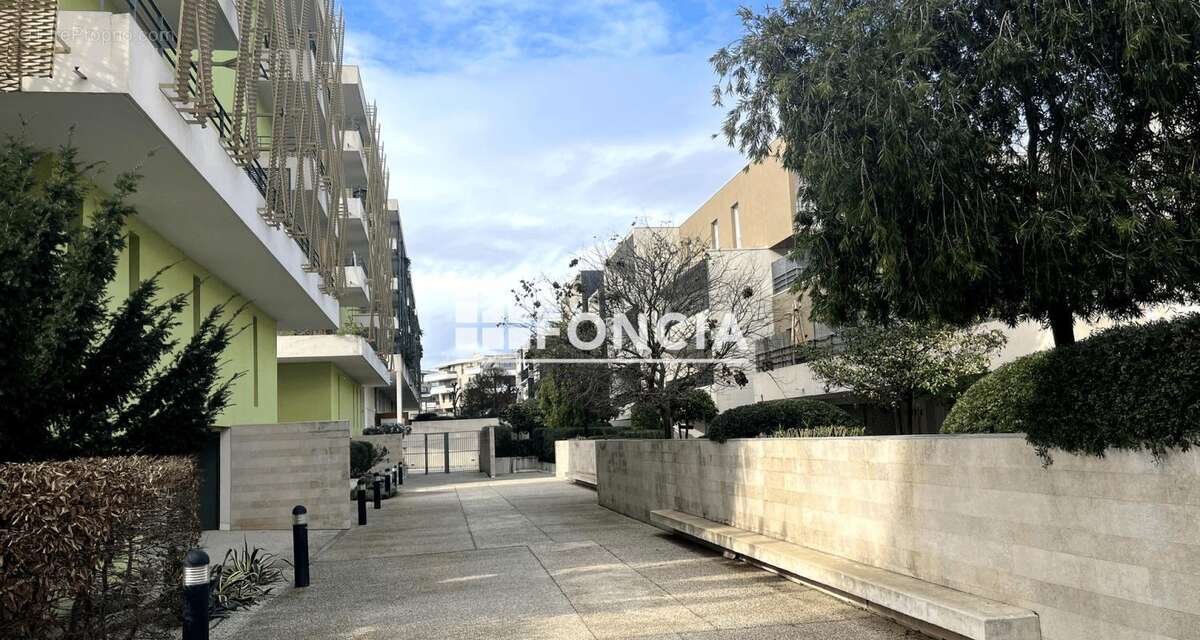 Appartement à JUVIGNAC