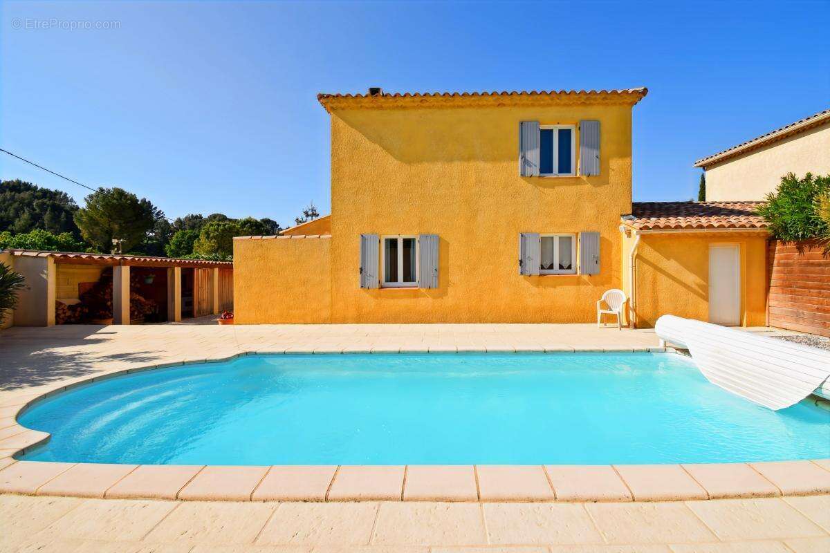 Maison à UZES