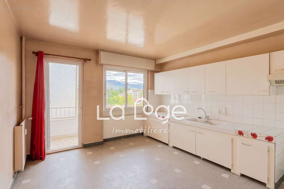 Appartement 75 m² à Gap  - photo 9