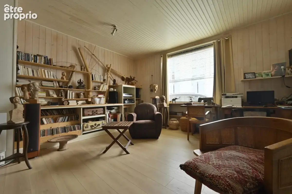 Appartement 207 m² à Saint-Jean-D'angely  - photo 5