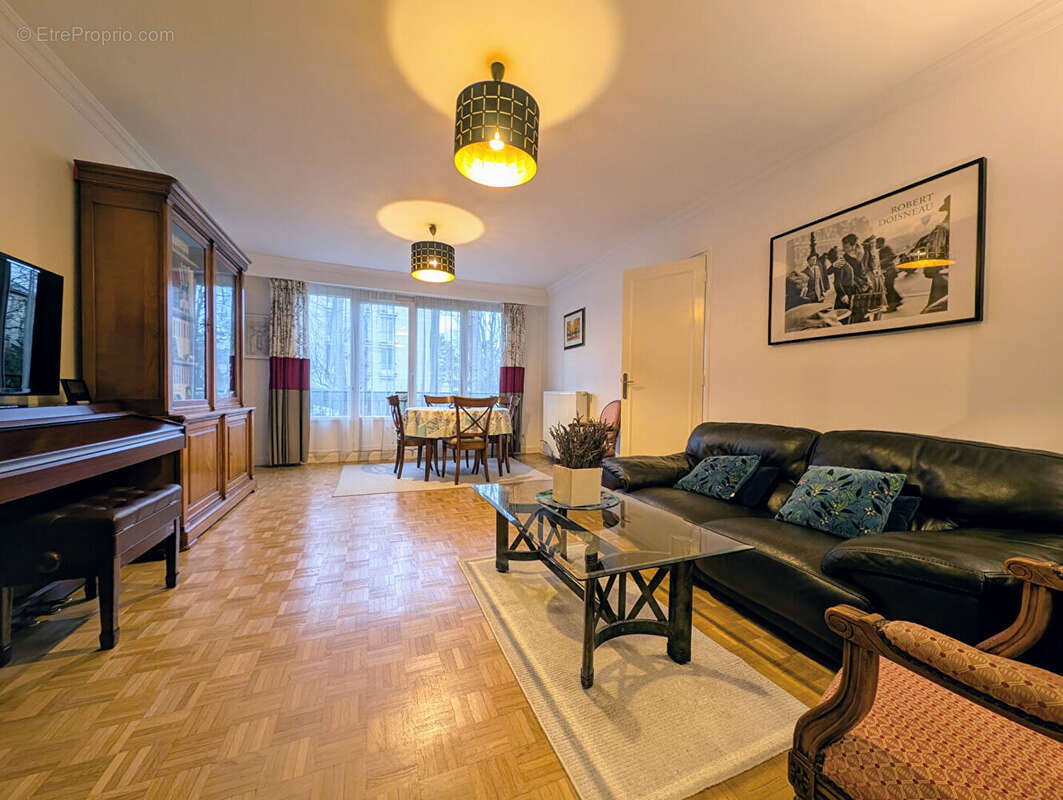 Appartement à MAISONS-LAFFITTE