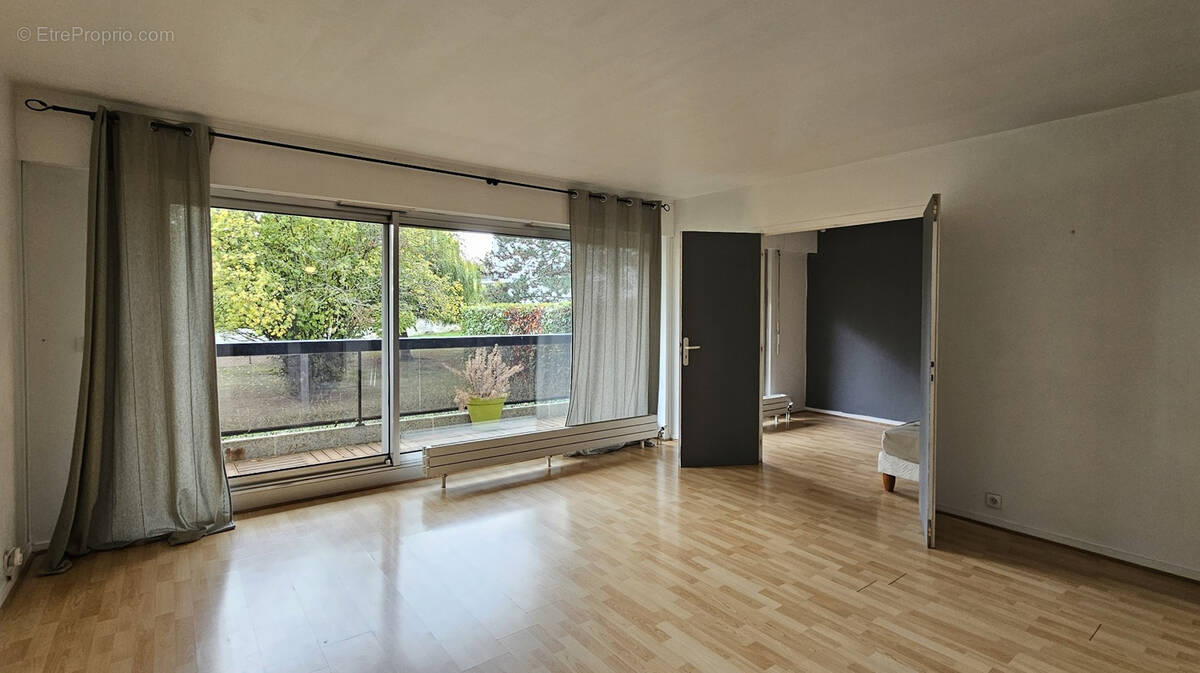 Appartement à RIS-ORANGIS