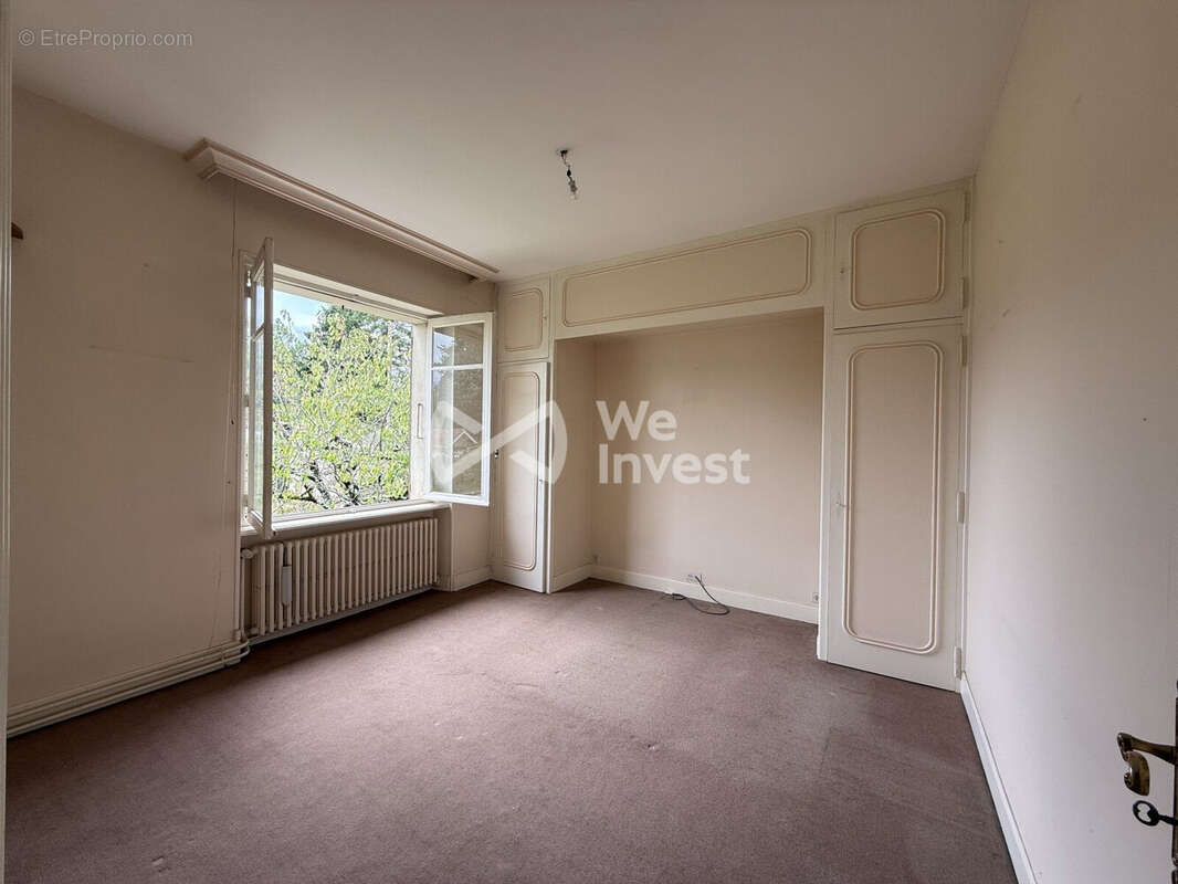 Maison 241 m² à Aussillon  - photo 8