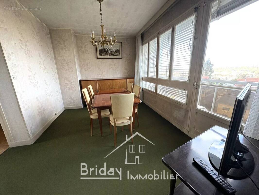 Appartement à LYON-9E