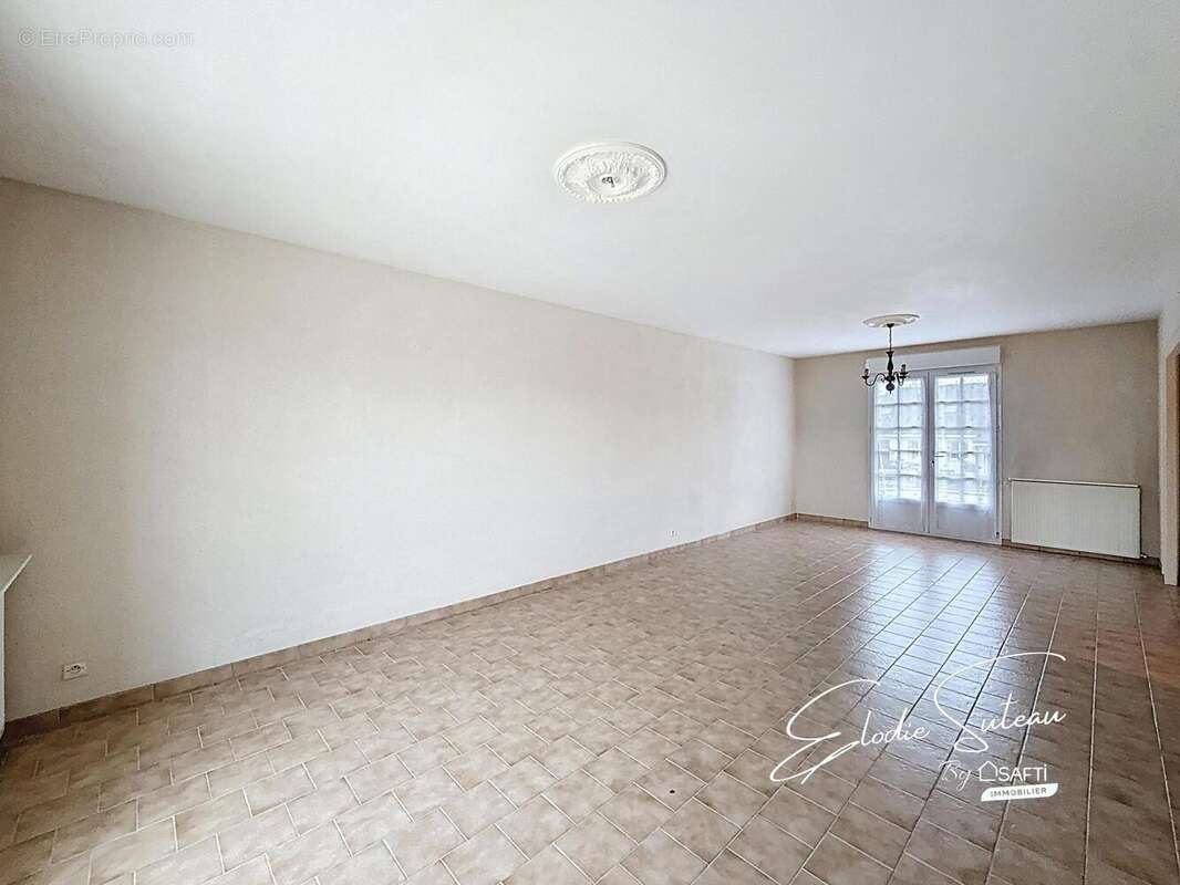 Photo 2 - Maison à LE LION-D'ANGERS