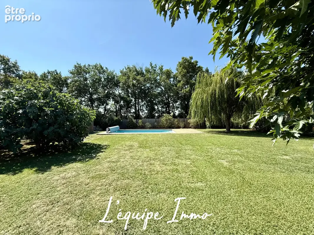 Maison familiale de 204 m2   Piscine   Environnement naturel privilégié - photo 22