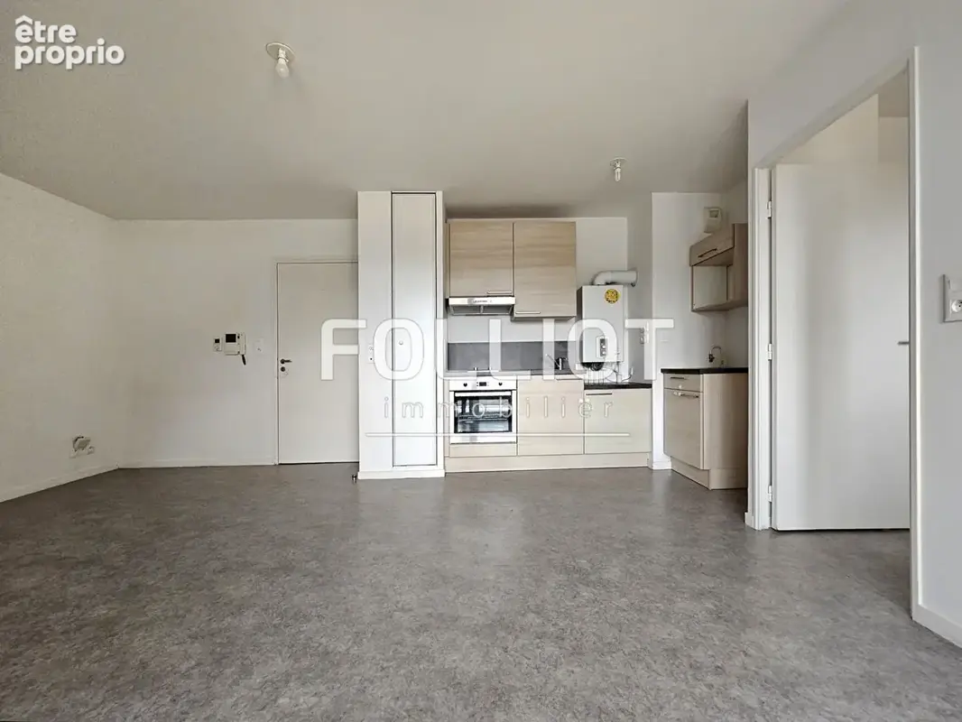Appartement récent 2 pièces à Caen-balcon-cave-parking-Rue de Falaise - photo 5