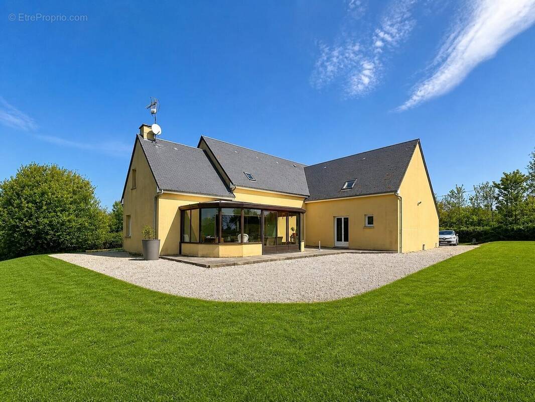 Maison à SAINTE-MERE-EGLISE