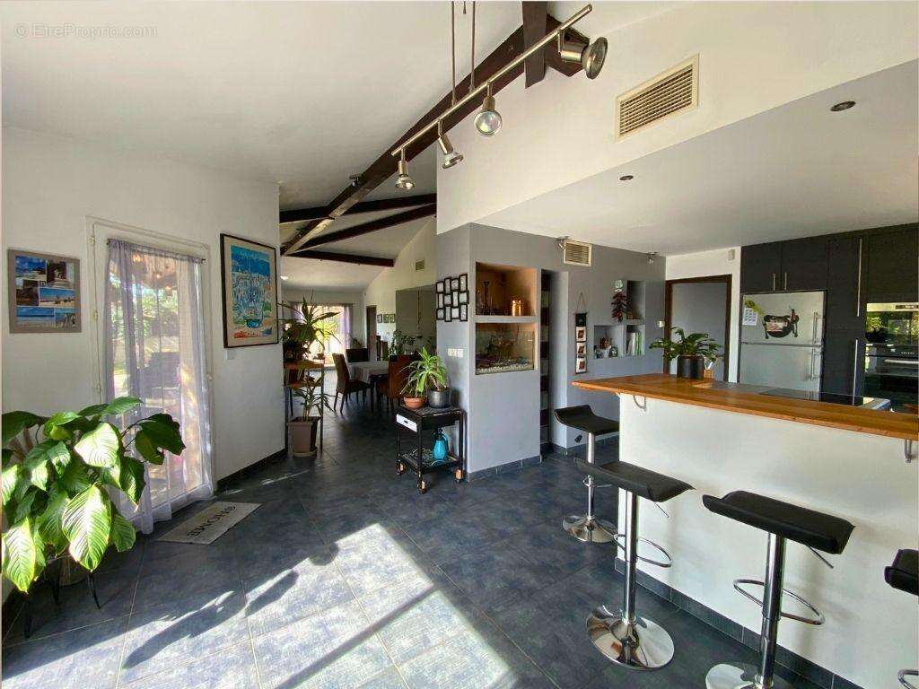   - Maison à COLOMIERS