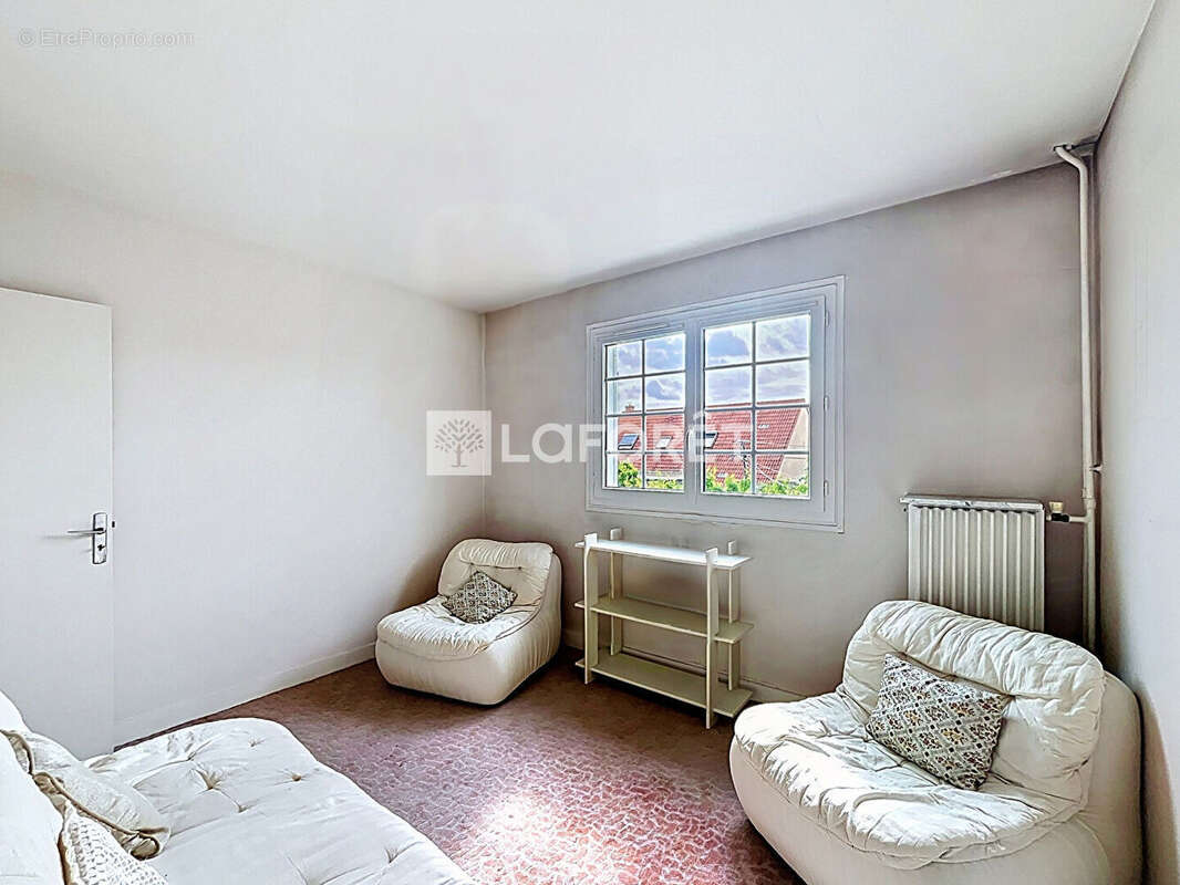 Maison Saint Denis en Val 4/5 pièces 97.3 m² - photo 10