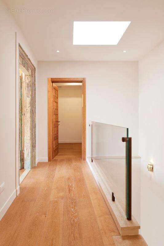 Maison à LA COLLE-SUR-LOUP