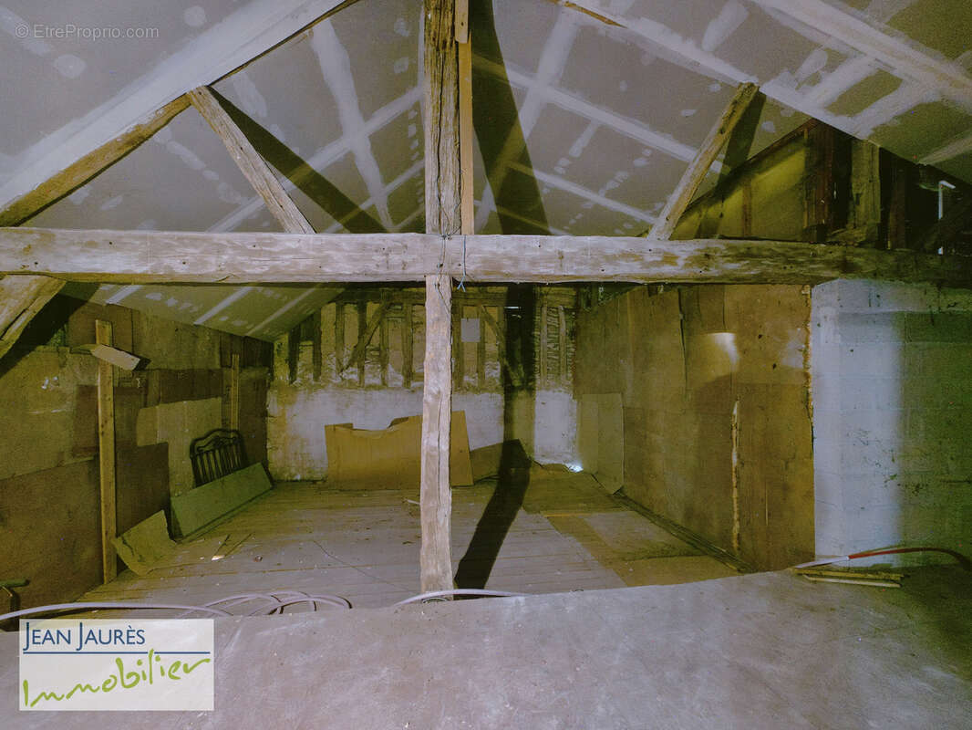 RADONVILLIERS : Maison de village avec grenier aménageable - photo 27