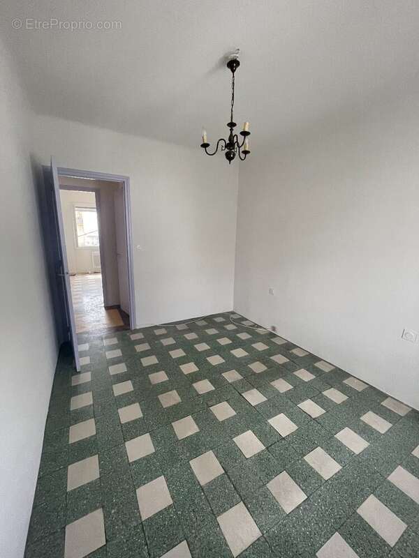 Appartement à BEZIERS