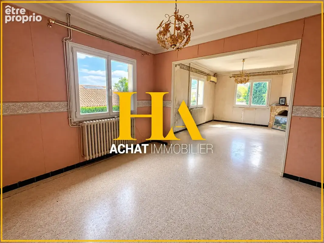 A VENDRE - GANGES - Maison 173,67 m² - 2 appartements indépendants - terrain 877 m² - photo 3