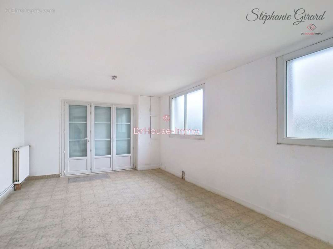 Maison à NEUVILLE-AUX-BOIS