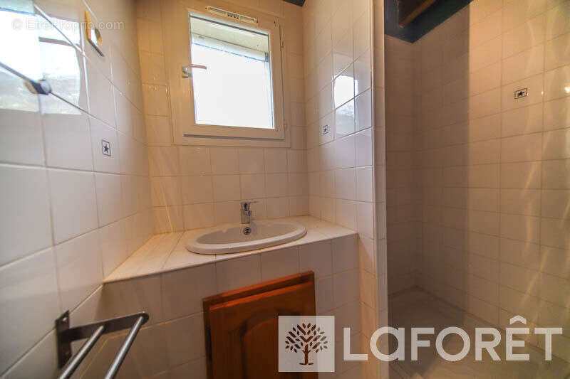 Maison à CHATEAUROUX-LES-ALPES