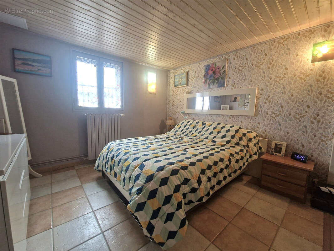 Maison à SAINT-LUBIN-DES-JONCHERETS