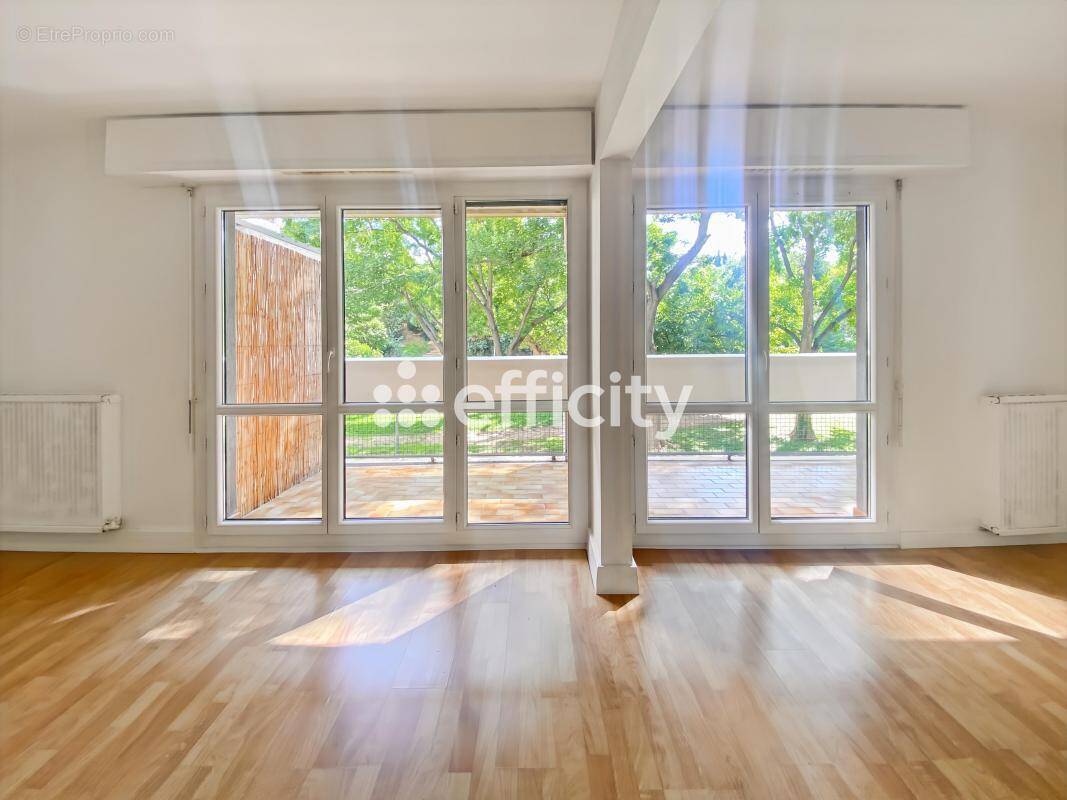 Appartement à MARSEILLE-12E