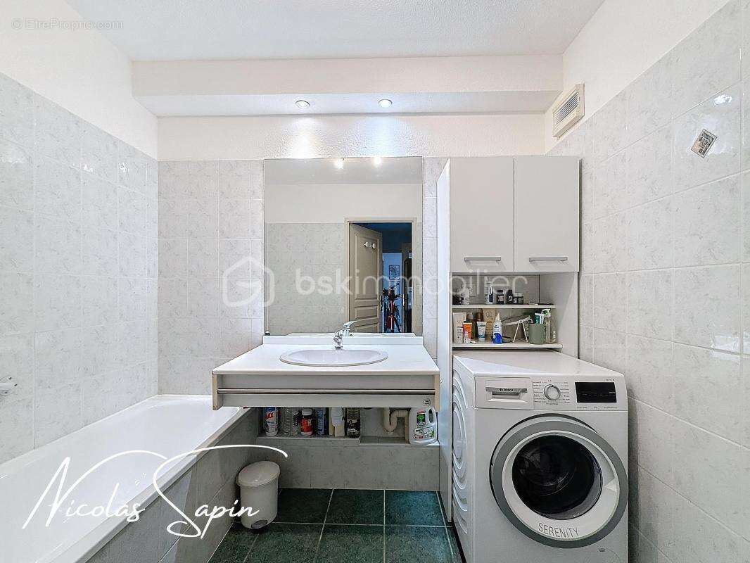 Appartement à VARCES-ALLIERES-ET-RISSET