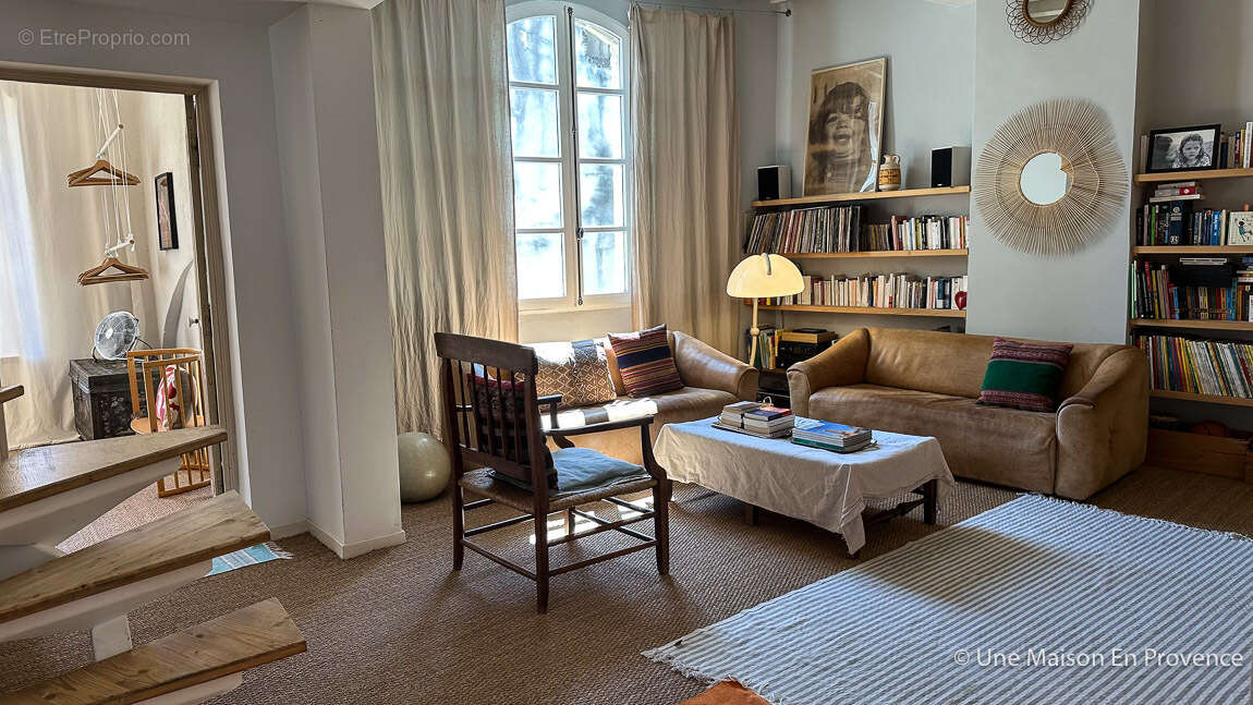 Duplex avec studio attenant et terrasse à Uzes - photo 7