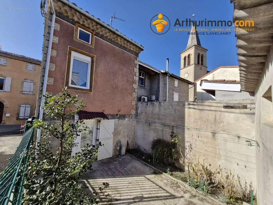 Maison à VILLENEUVE-D'OLMES