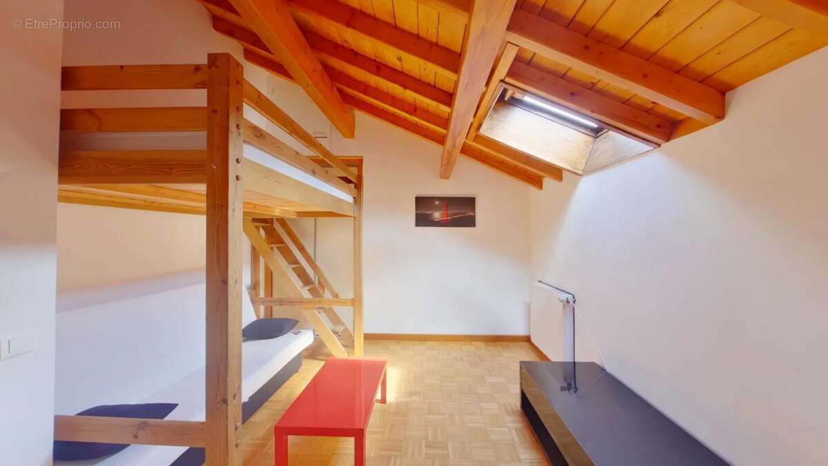 Appartement à BOIS-D'AMONT