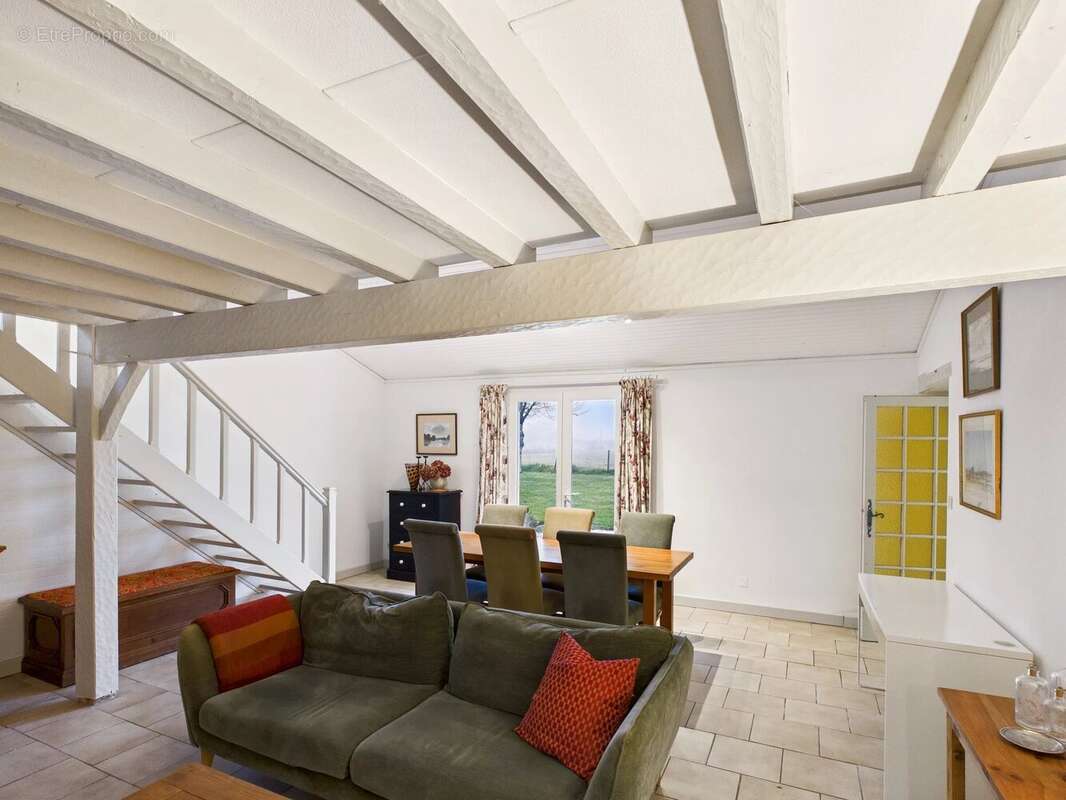 Maison à EYMET