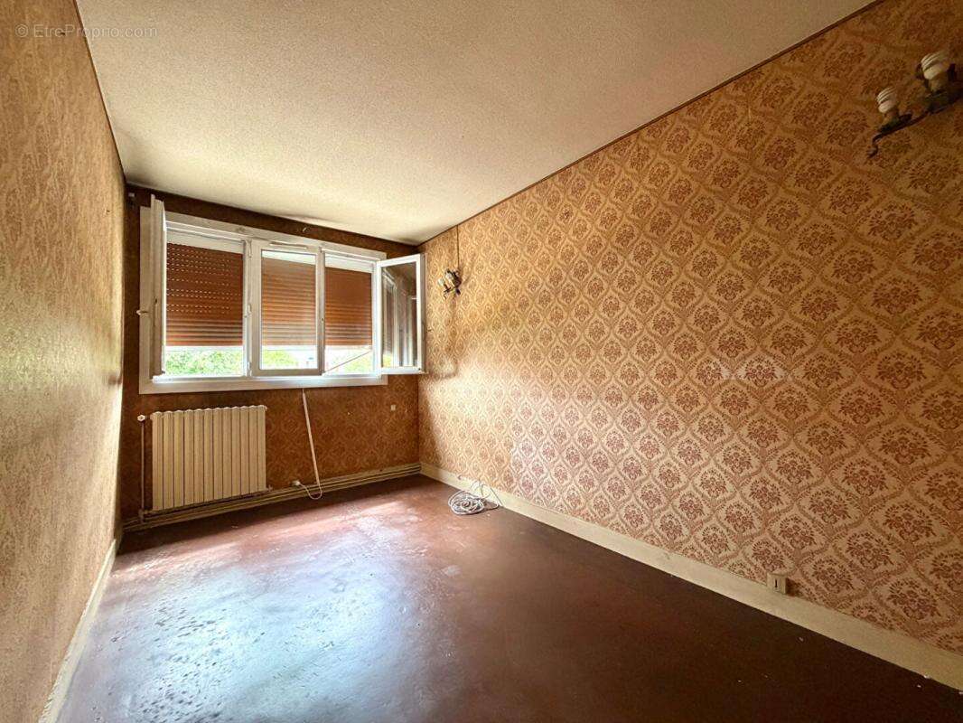 Appartement à MAISONS-ALFORT