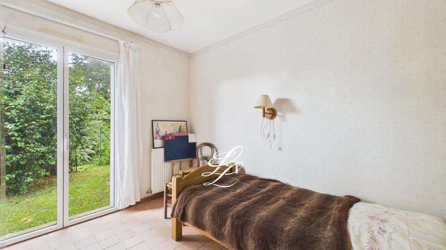 Maison 166 m² à Chateaugiron  - photo 6