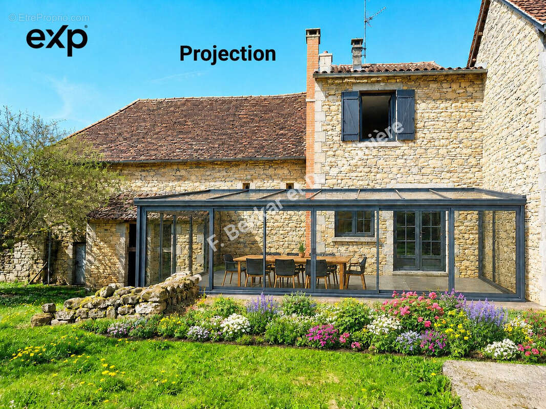 Maison à EXCIDEUIL