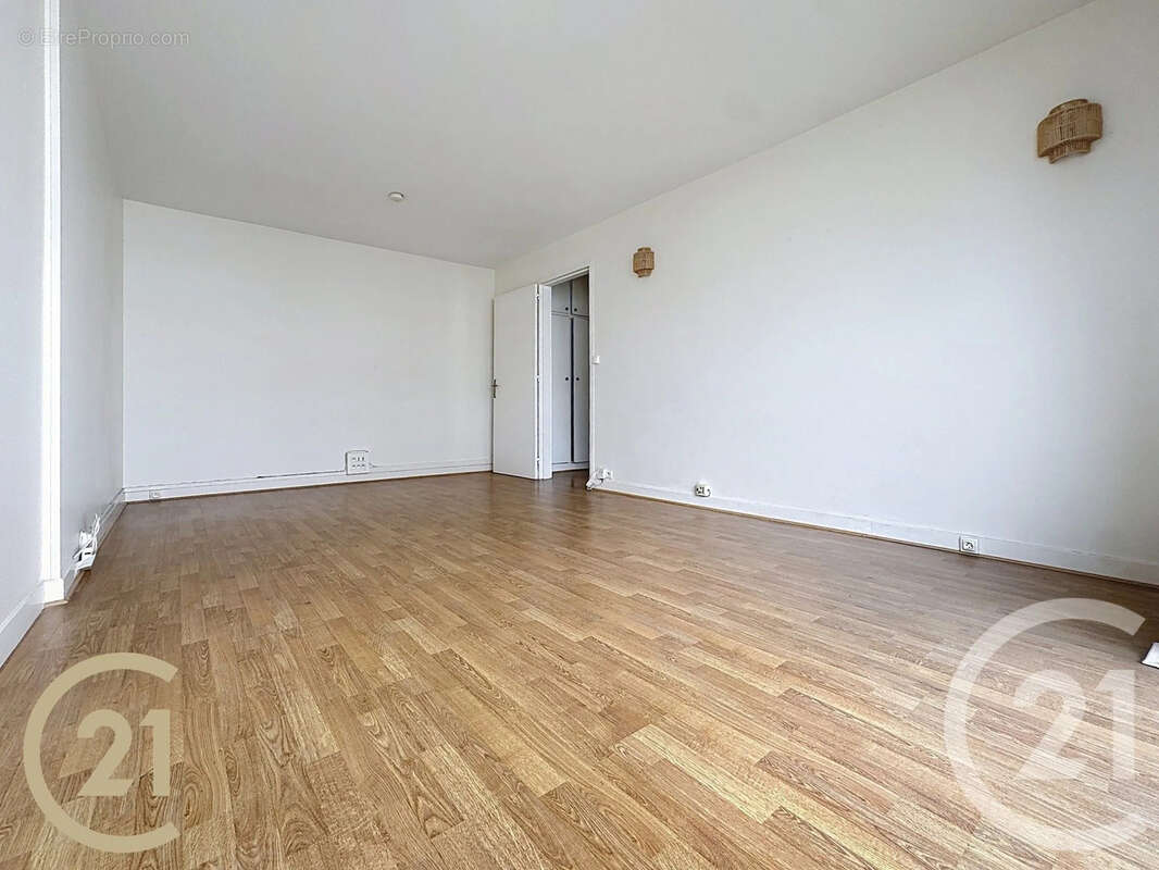 Appartement 48 m² à Paris-20e  - photo 4