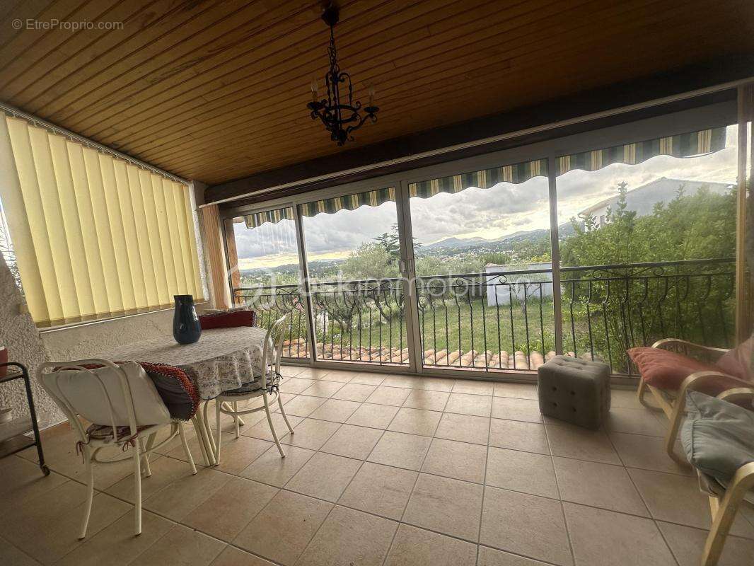 Villa spacieuse au cœur d'Alès dans les hauteurs nous offrant une vue panoramique - photo 19