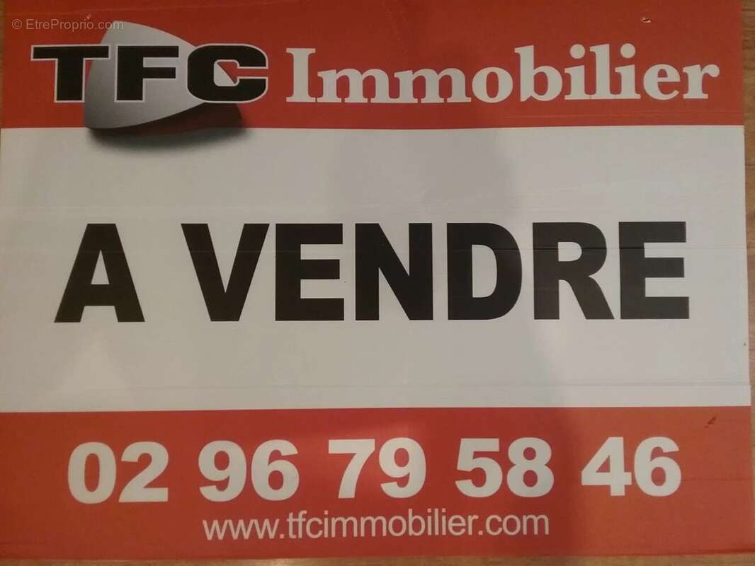 Terrain à CHATELAUDREN