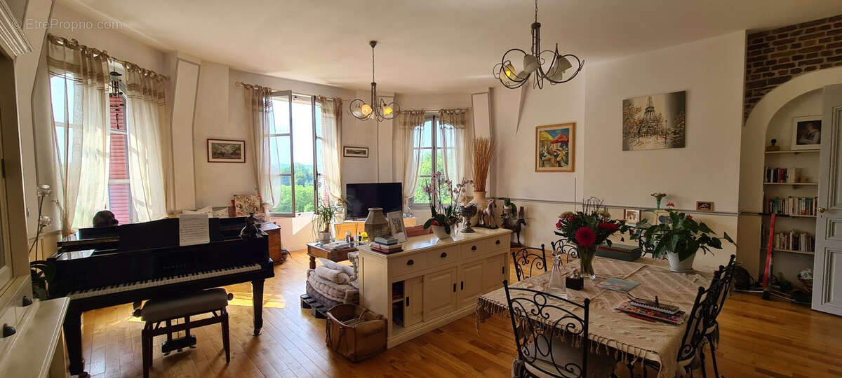 Appartement à PONT-SAINTE-MAXENCE